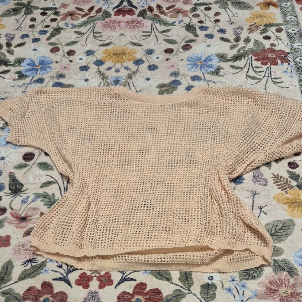 Women's Cream Knit Top